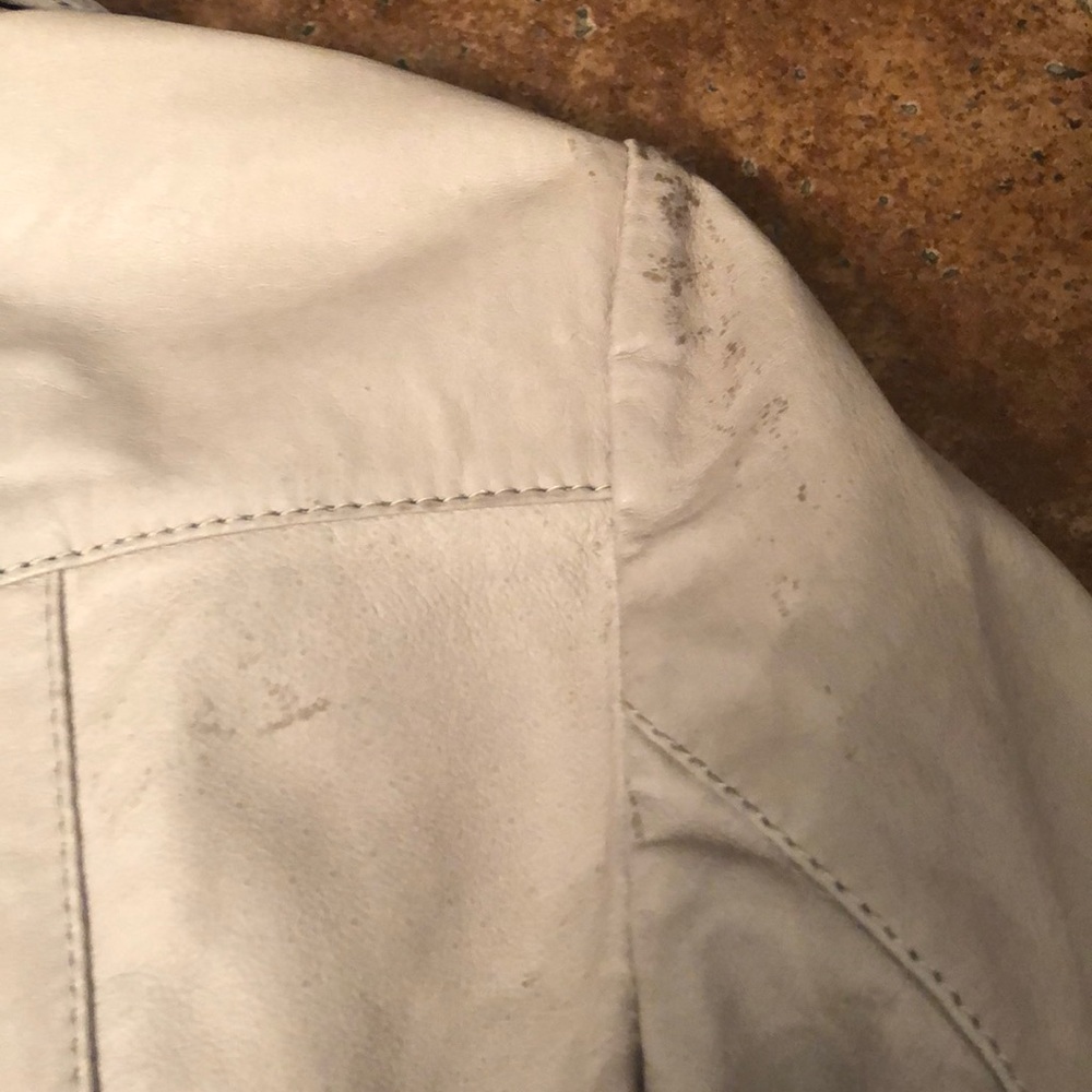 Leather Top - Picture 6 of 6